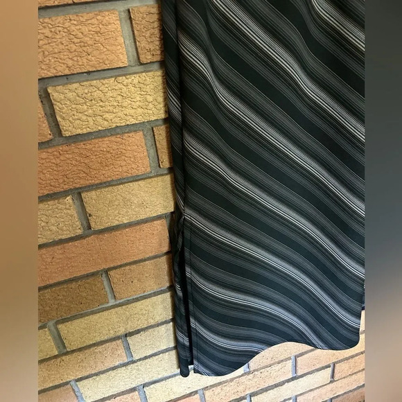 Forgotten Grace NWOT Women’s Formal Pencil Skirt With Side Slit Size Medium - Picture 4 of 4